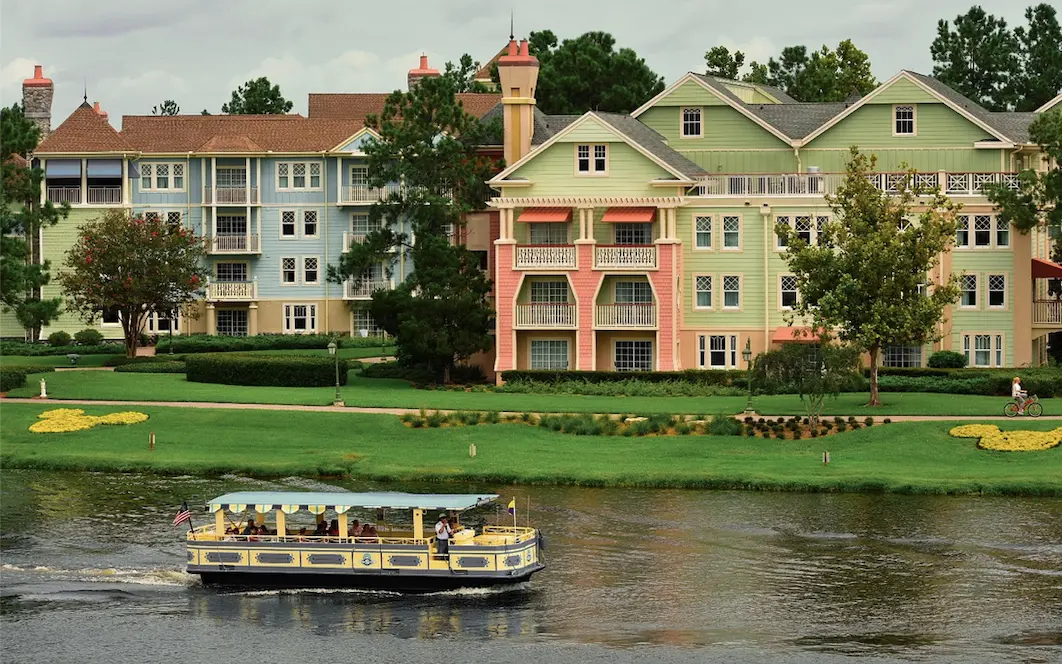 Orlando luxury real estate with golf communities and resort-style living